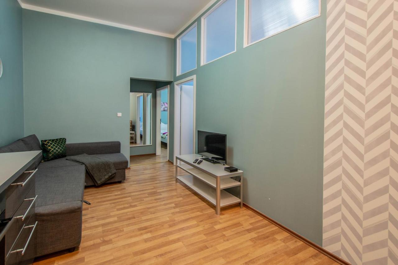 Ruzova Apartment By Ruterra Prague Exterior photo